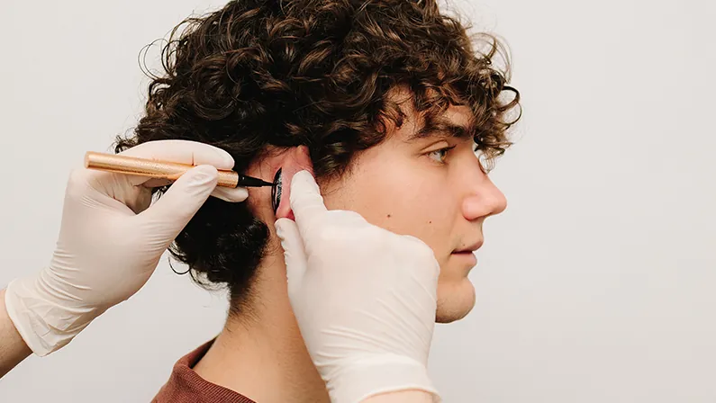 تجميل الأذن في دبي | جراحة إعادة تشكيل الأذن